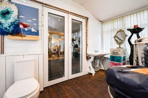 Photo 6- click for photo gallery